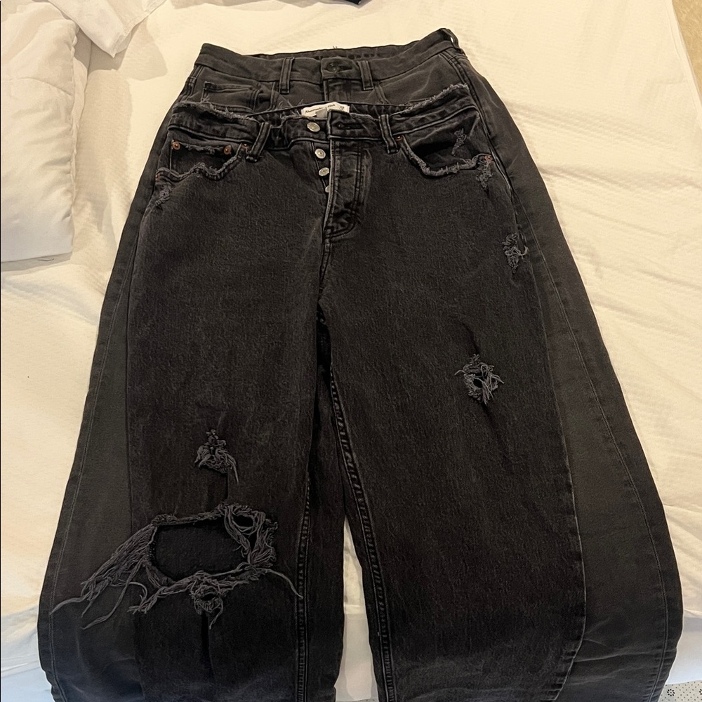 Abercrombie & Fitch Black Distressed Boyfriend Jeans